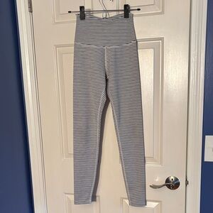 Beyond Yoga Gray and White Striped Leggings